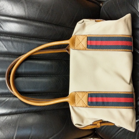 Michael Kors Bag - Picture 5 of 14